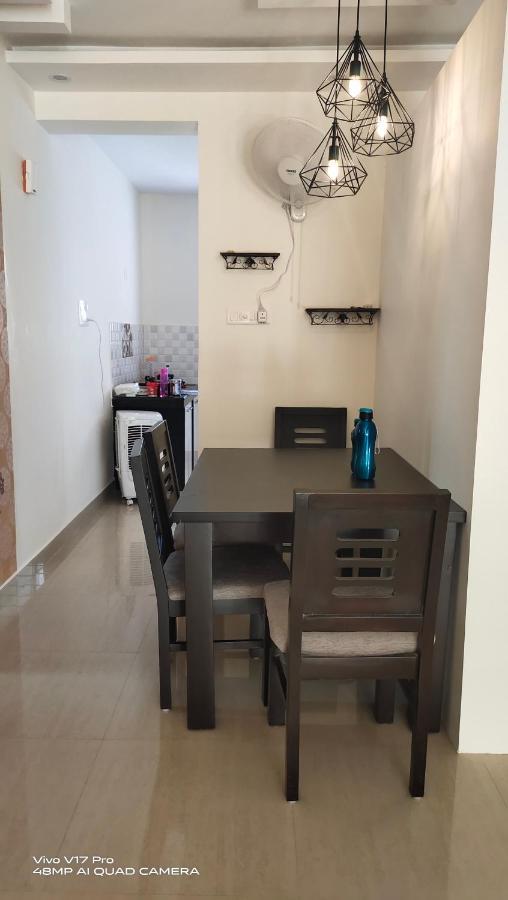 305 Home Stay Mangalore Exterior photo