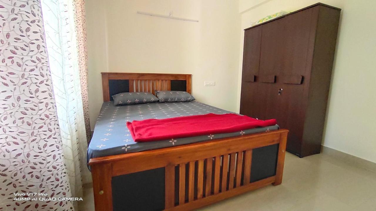 305 Home Stay Mangalore Exterior photo